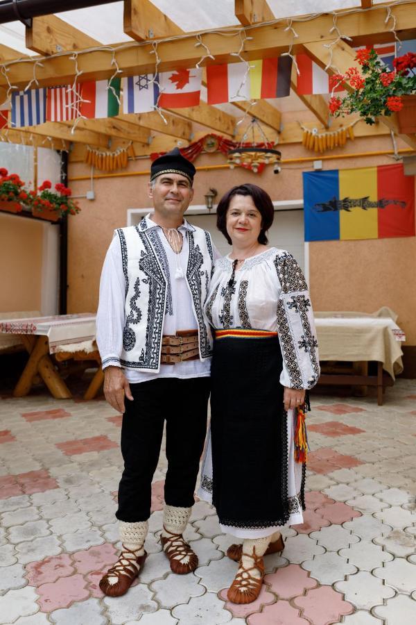 Casa Dacica Hotel Rîşnov Eksteriør billede