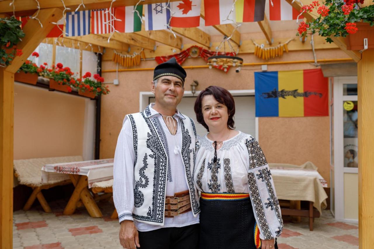 Casa Dacica Hotel Rîşnov Eksteriør billede